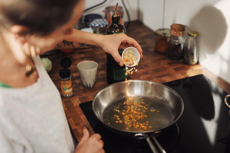 cooking-oils-conscious-design-unsplash.jpg