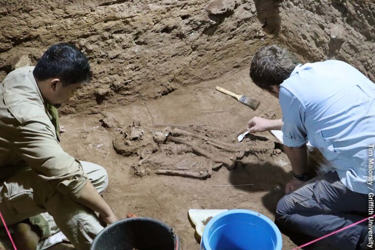 1800x1200_burial_site.jpg
