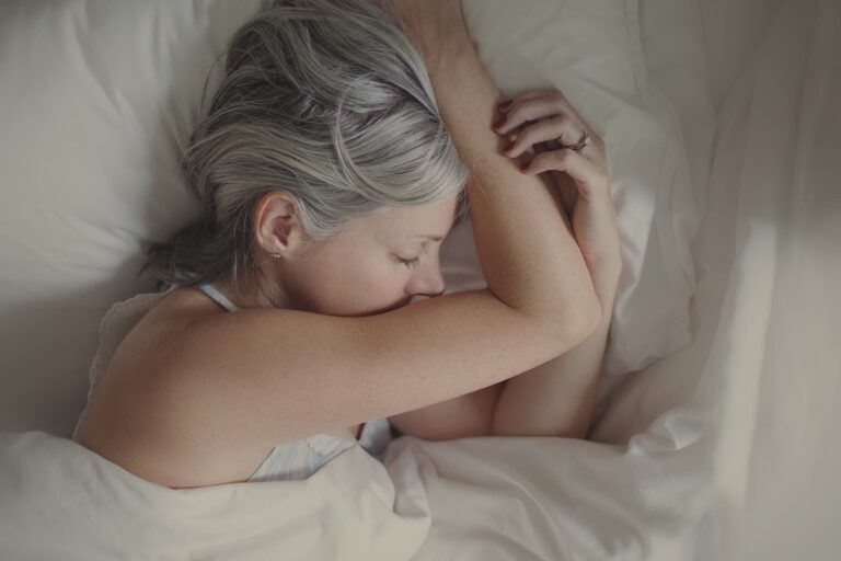 1800ss_getty_rf_sleeping_well.jpg
