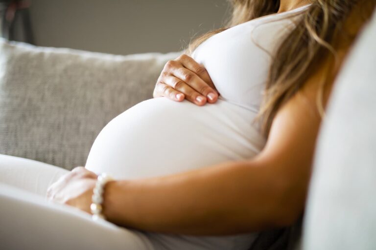 1800x1200_pregnant_woman_other.jpg